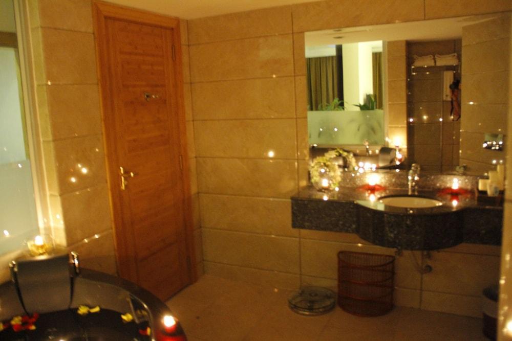 City Center Hotel Mawalih Zewnętrze zdjęcie