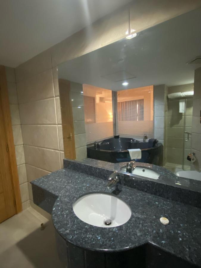 City Center Hotel Mawalih Zewnętrze zdjęcie